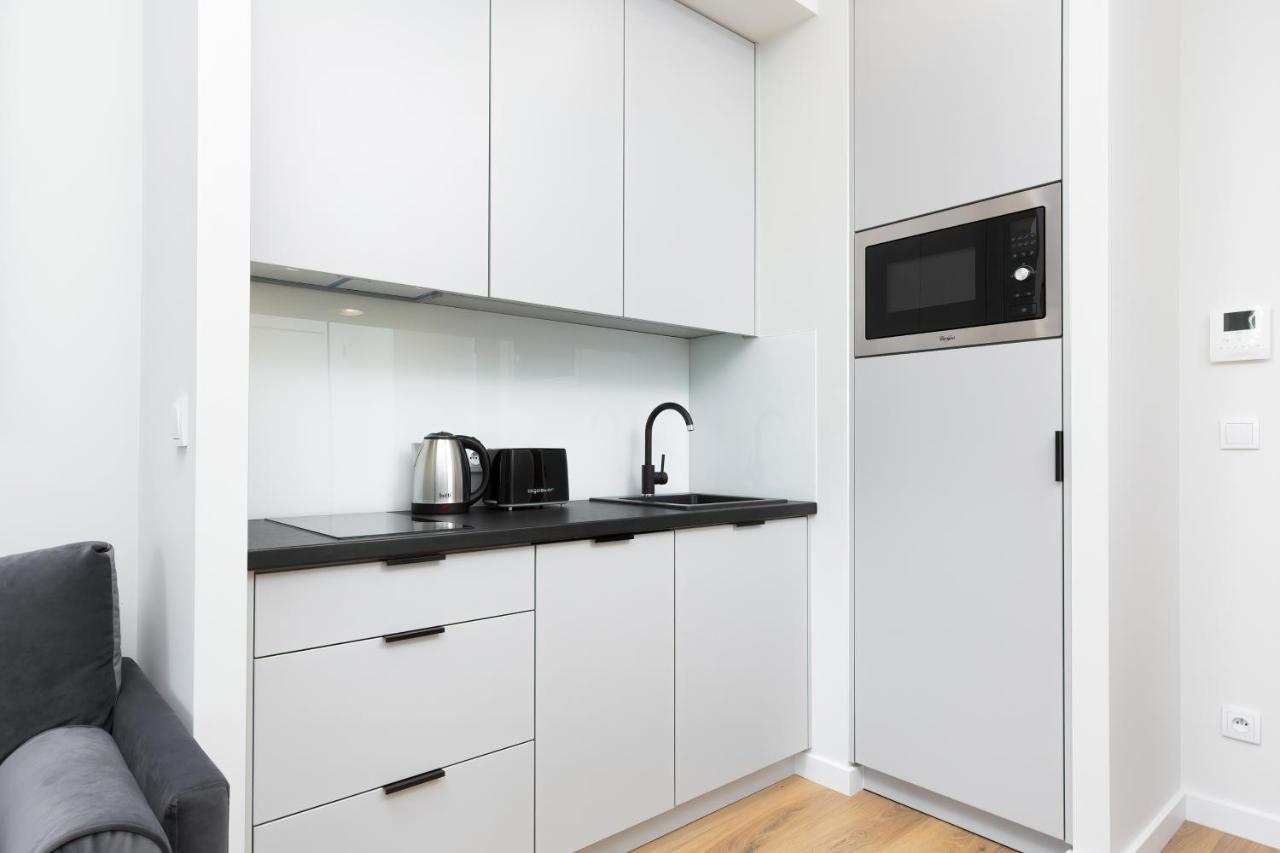 Apartments Business Center Wola Ordona By Renters Varsó Kültér fotó